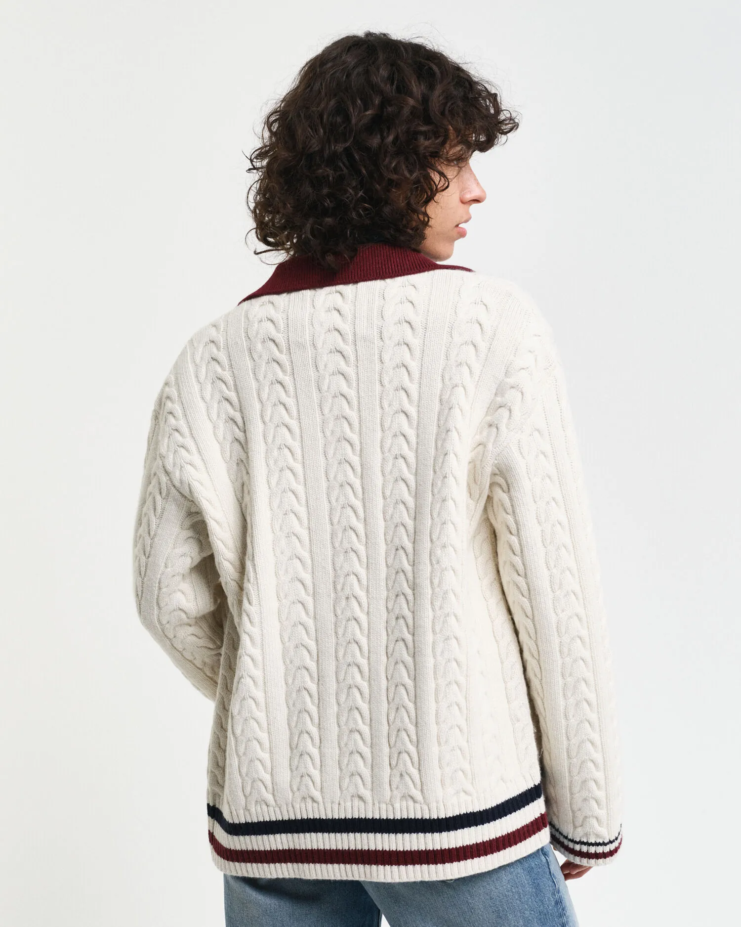 Cardigan a trecce a contrasto    