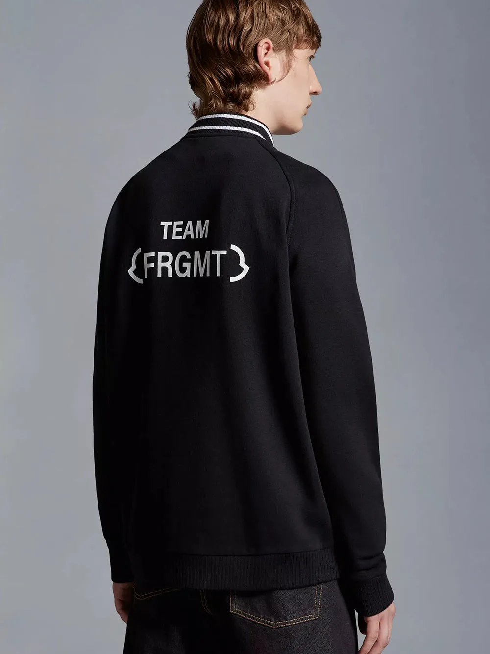 Cardigan stile varsity