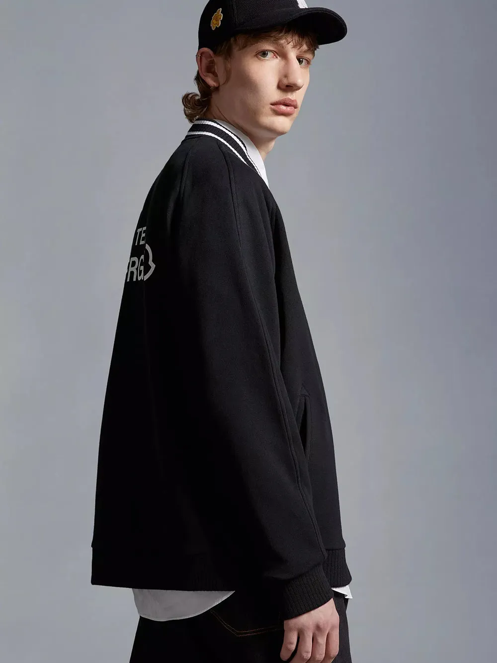 Cardigan stile varsity